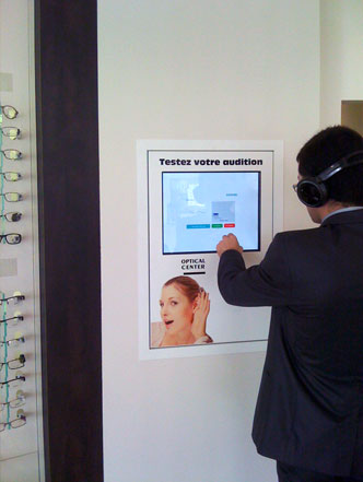 Projet bornes interactives Optical Center